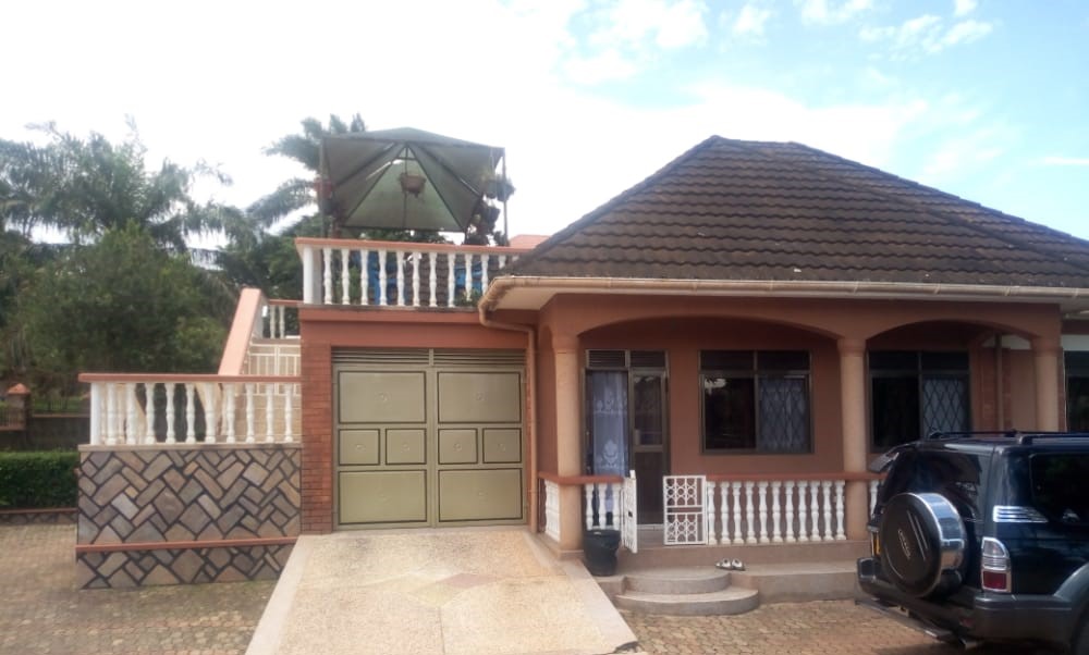 WhatsApp Image 2021-06-12 at 4.32.04 PM.jpeg